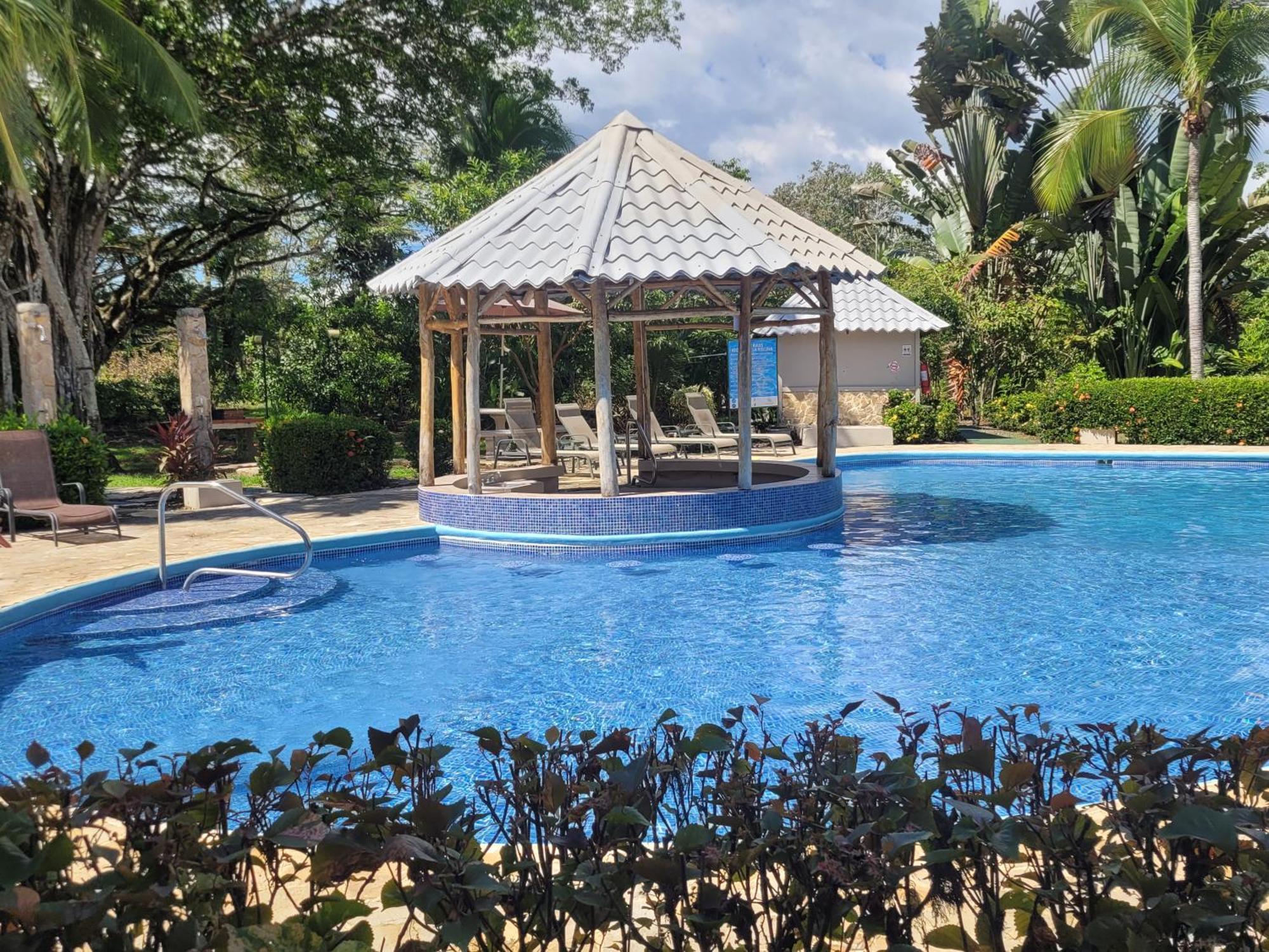 Tropical Bliss Pool Wi-Fi Bbq Near Quepos Manuel Antonio Apartman Kültér fotó